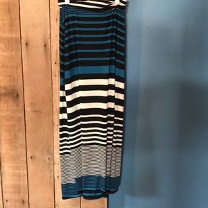 Francesca’s maxi skirt